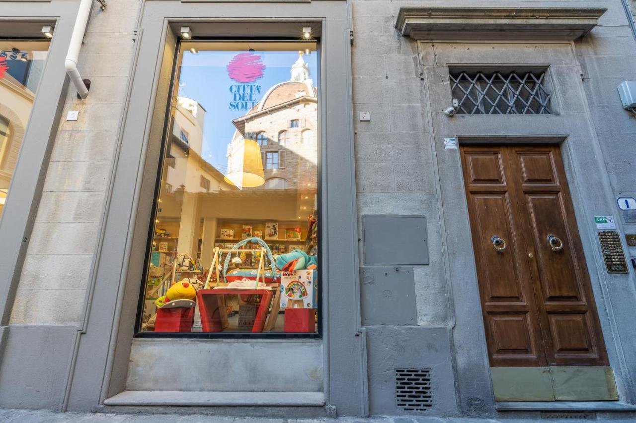 Firenze Rentals Suite Oche Florença Exterior foto